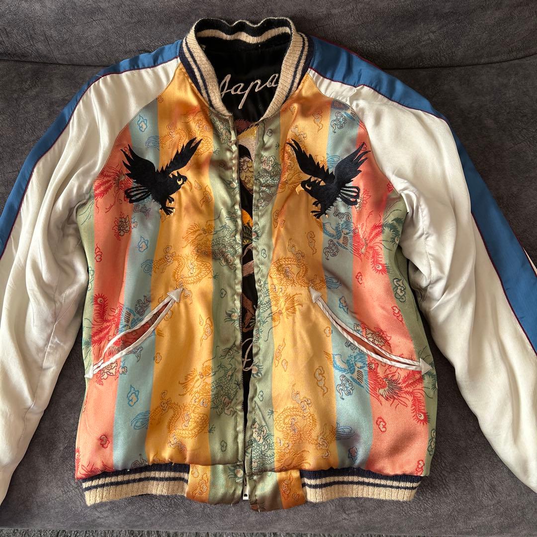 港商　スカジャン