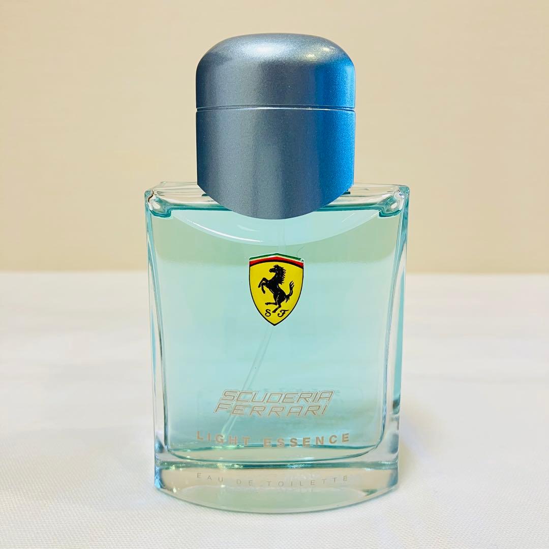 廃盤品　新品未使用　フェラーリ　ライトエッセンス　オードトワレ　香水　75ml②