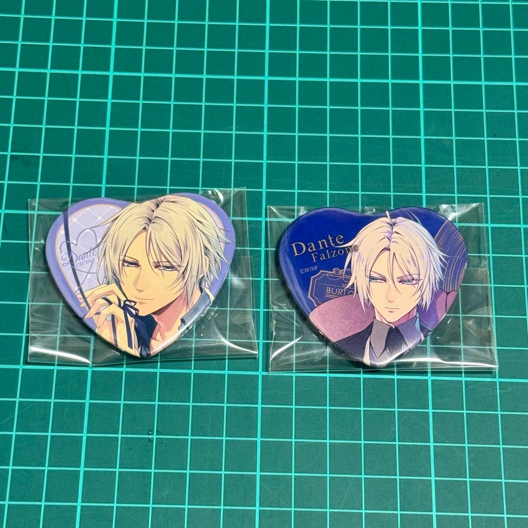 ピオフィ ダンテ ハート缶バッジ - メルカリ