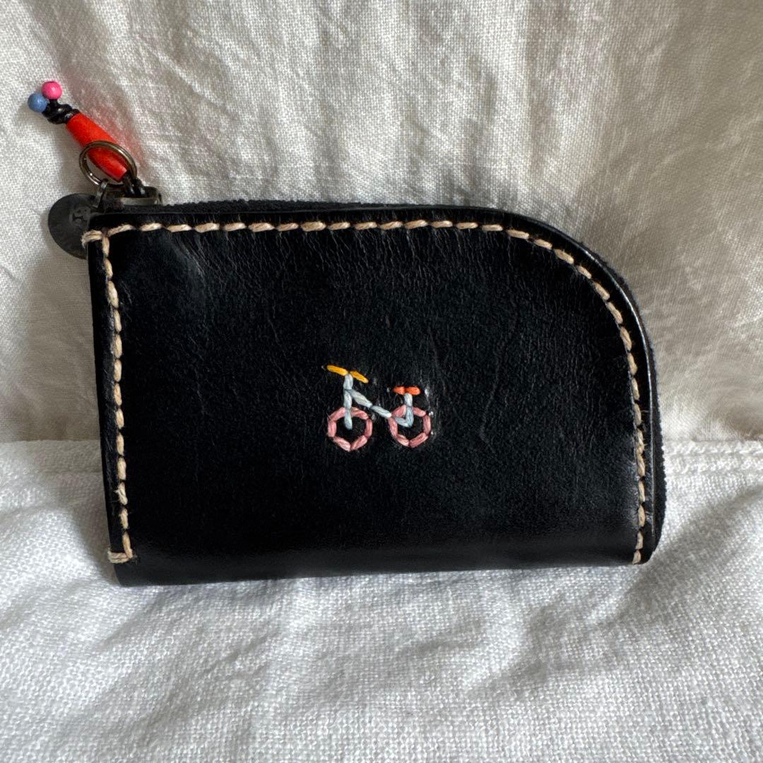 アンリークイール　小銭入れ　ケース