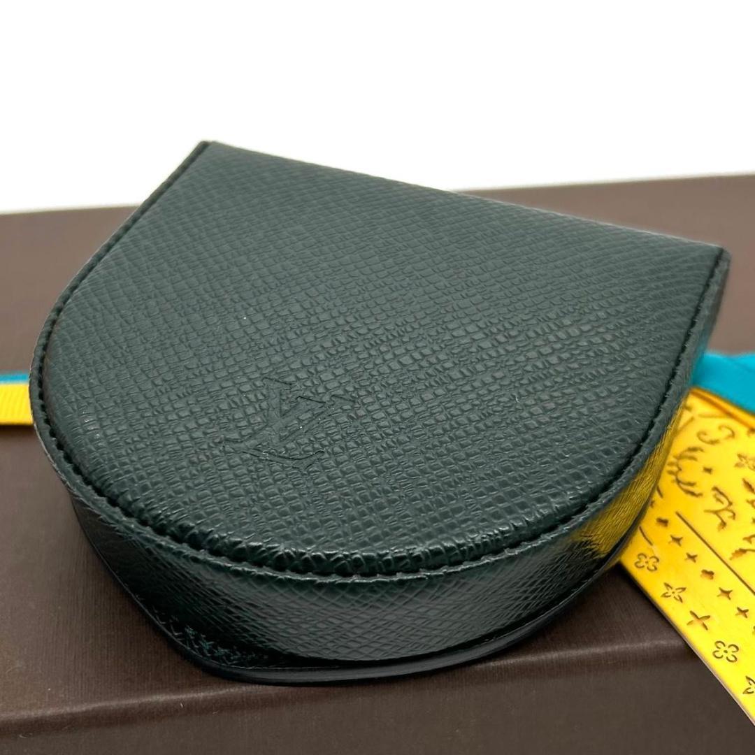 【極美品】ルイヴィトン ケース タイガ キュヴェット 深緑