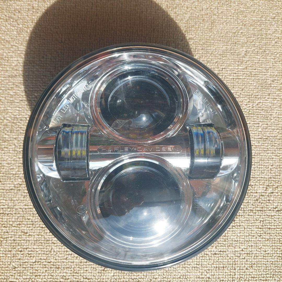 ハーレー純正 7インチ デーメーカー LED ヘッドライト / クローム ハーレー純正 7インチ デーメーカー アダプティブLEDヘッドライト