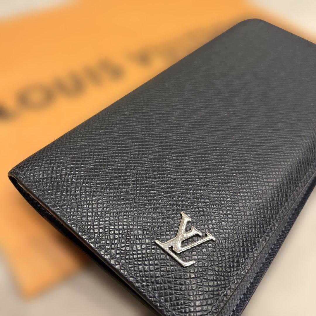 LOUIS VUITTON 2つ折り財布