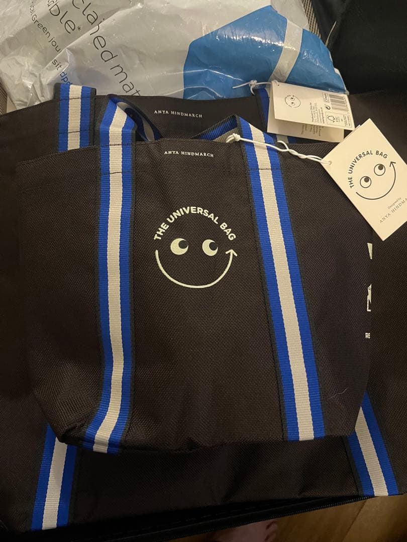 Anya Hindmarch ユニバーサルバッグ　ミニサイズ