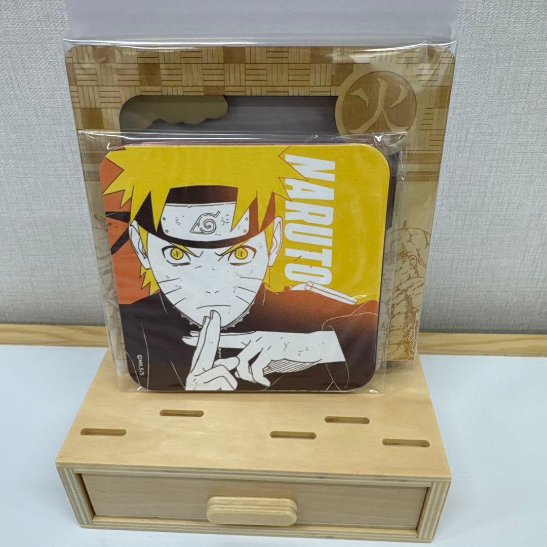 ナルト コミックカレンダー2025（木製スタンド） 8個セット