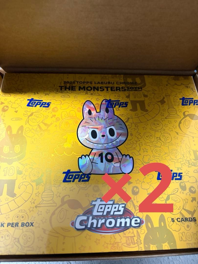Topps Chrome labubu10周年記念ボックス
