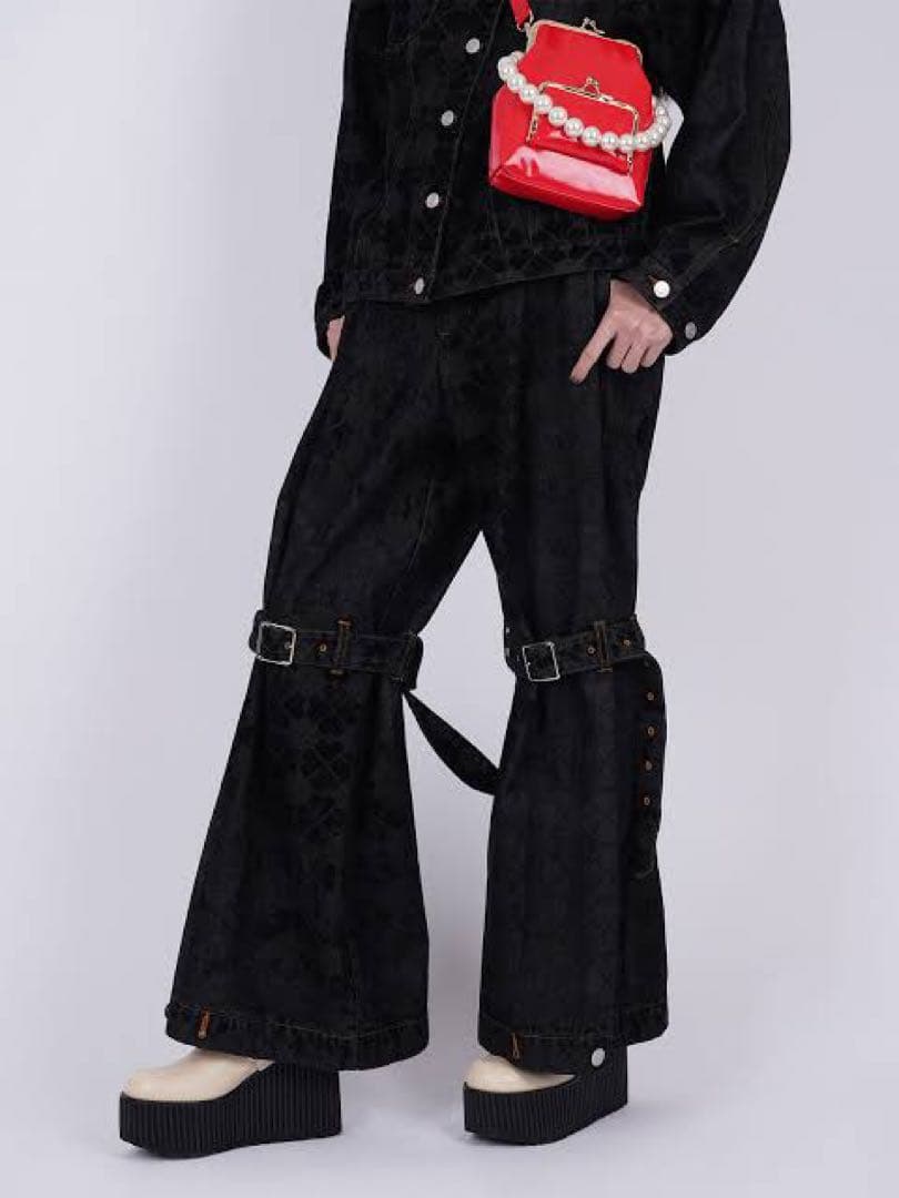 新品タグ付き PAMEO POSE クローバー柄 パンツ デニム y2k - メルカリ