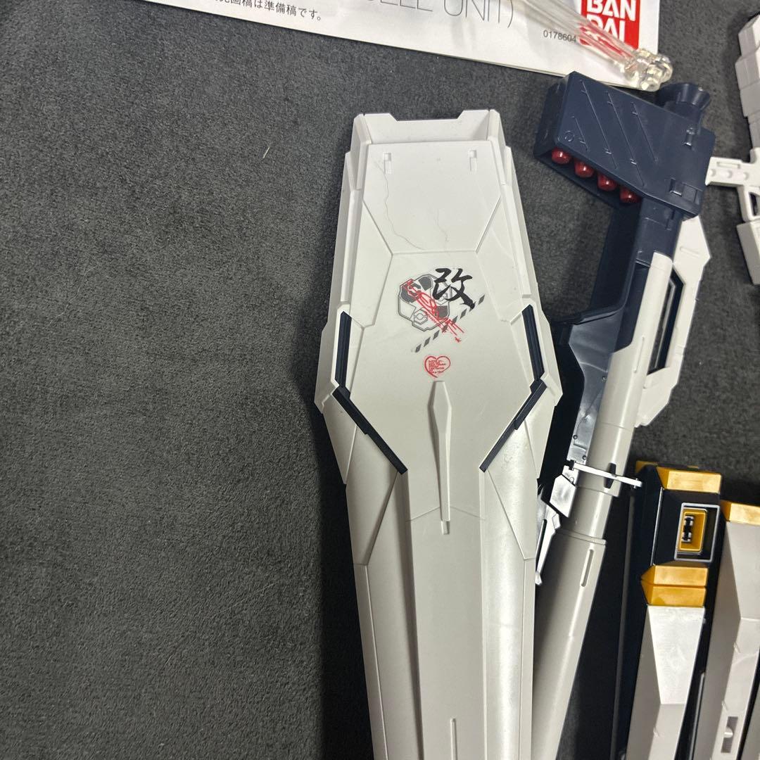 シ*グ様 ガンプラ（説明書付き）ジャンク品 MGνガンダム+サザビー ver