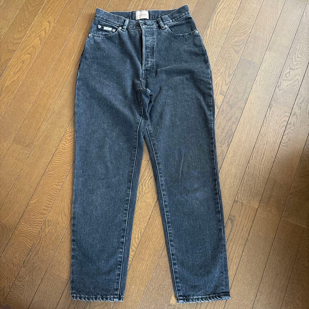 美品 THE SHISHIKUI EASY JEANS ブラック 34 - メルカリ