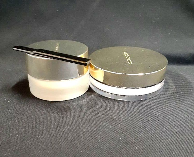 スックまとめ売り　ザファンデーション　105　15g　ザルースパウダーミニサイズ