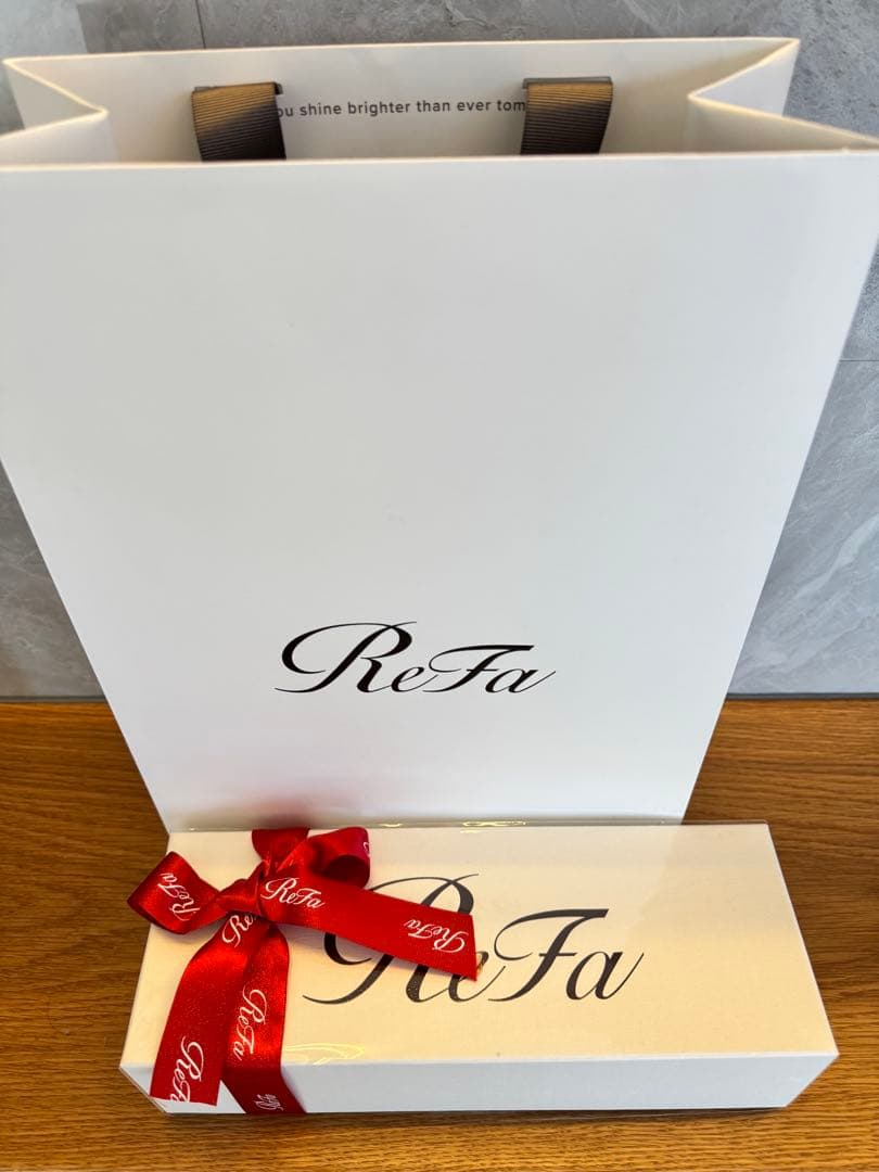 ReFa AIL RUBBER RAY ヘアブラシ リファエールブラシレイ - ReFa AILE BRUSH RAY | 商品情報 | ReFa