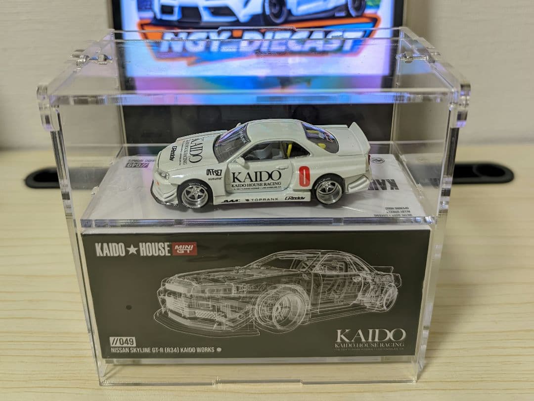 ミニカー KAIDO HOUSE NISSAN SKYLANE GT-R R34 049