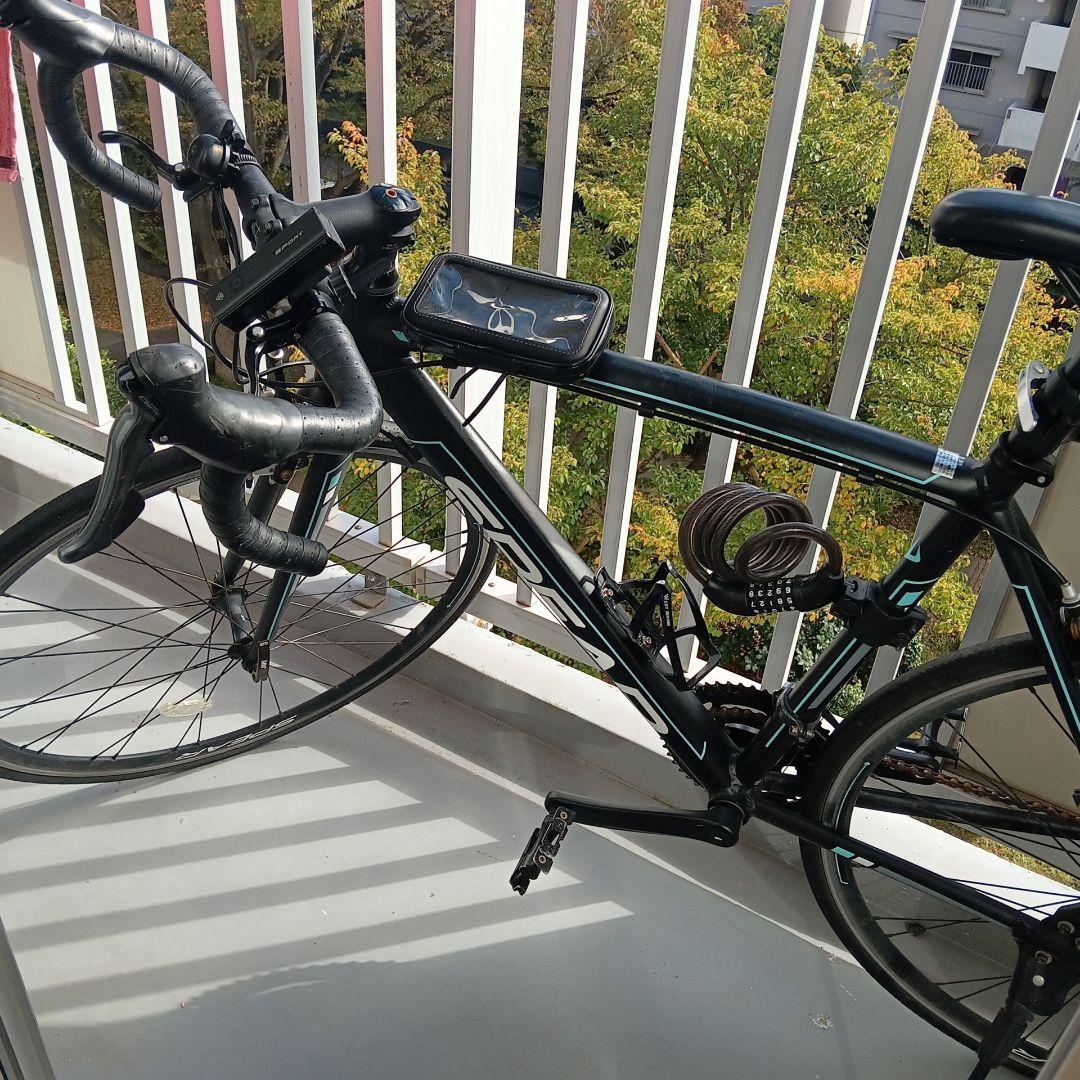 ブラック アルミロードバイク 21段ギア XLEAT ロードバイク 700c シマノ製 21段変速 ライト スタンド付 自転車