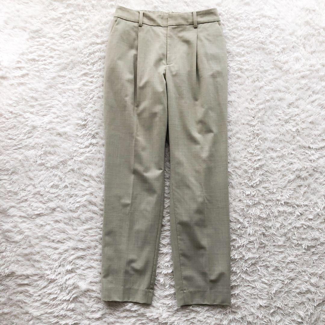 《グリーンレーベルリラクシング》ノーカラー　パンツスーツ　ウォッシャブル　36