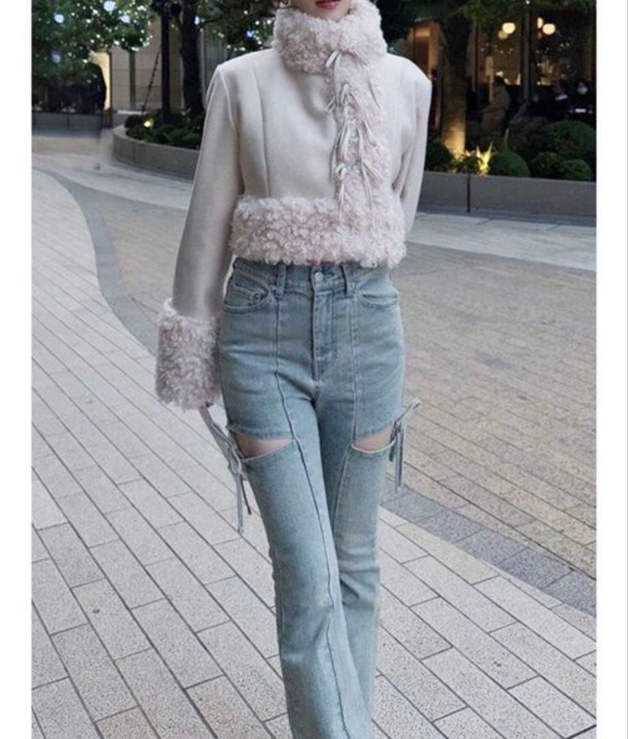 【新品未使用】RESEXXY カットアウトリボンデニムパンツ ライトブルー Ｌ