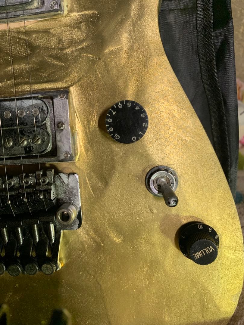 FERNANDES ☆ フェルナンデス エレキギター 現状品 （自家塗装