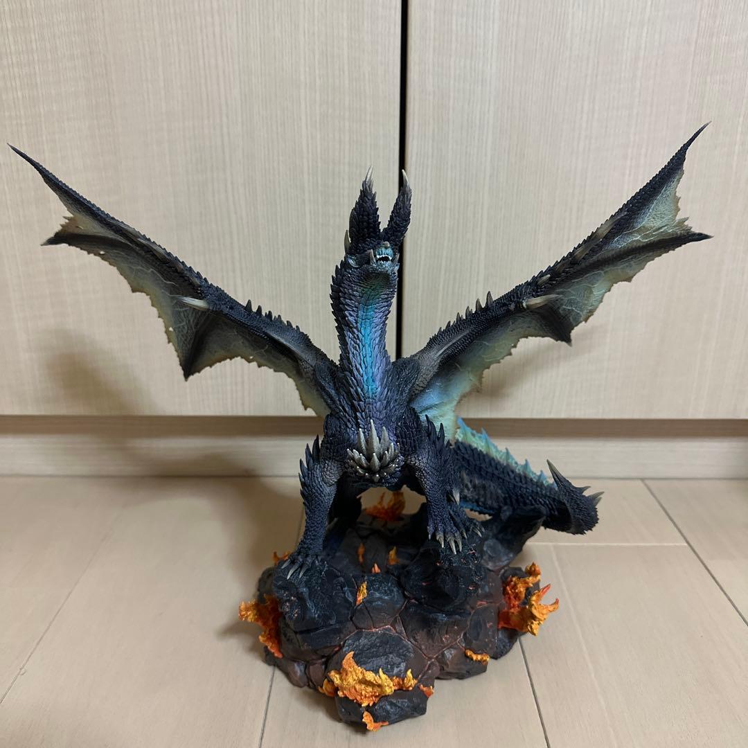 カプコン フィギュアビルダー クリエイターズモデル 煌黒龍 アルバトリオン