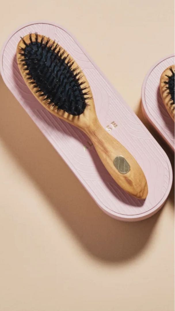 アルテススタジオ　猪毛ヘアブラシ 読者プレゼント】フランス発「アルテス スタジオ」高品質猪毛