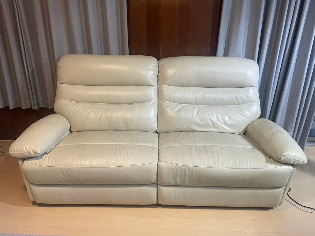 Kazu様　VIOLINO ホワイトレザー3人掛けソファ