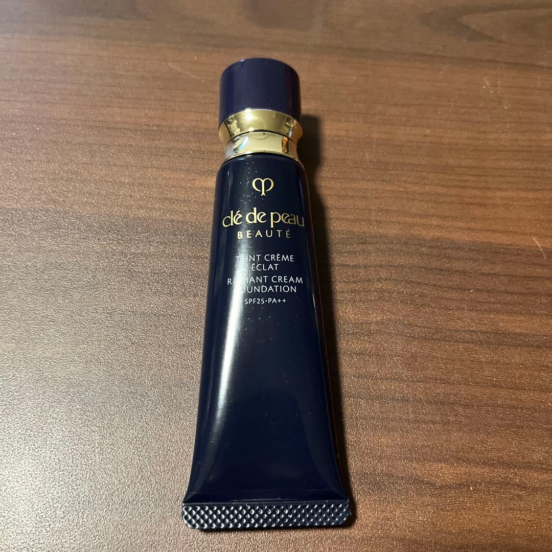 clé de peau クリームファンデーション オークル-20