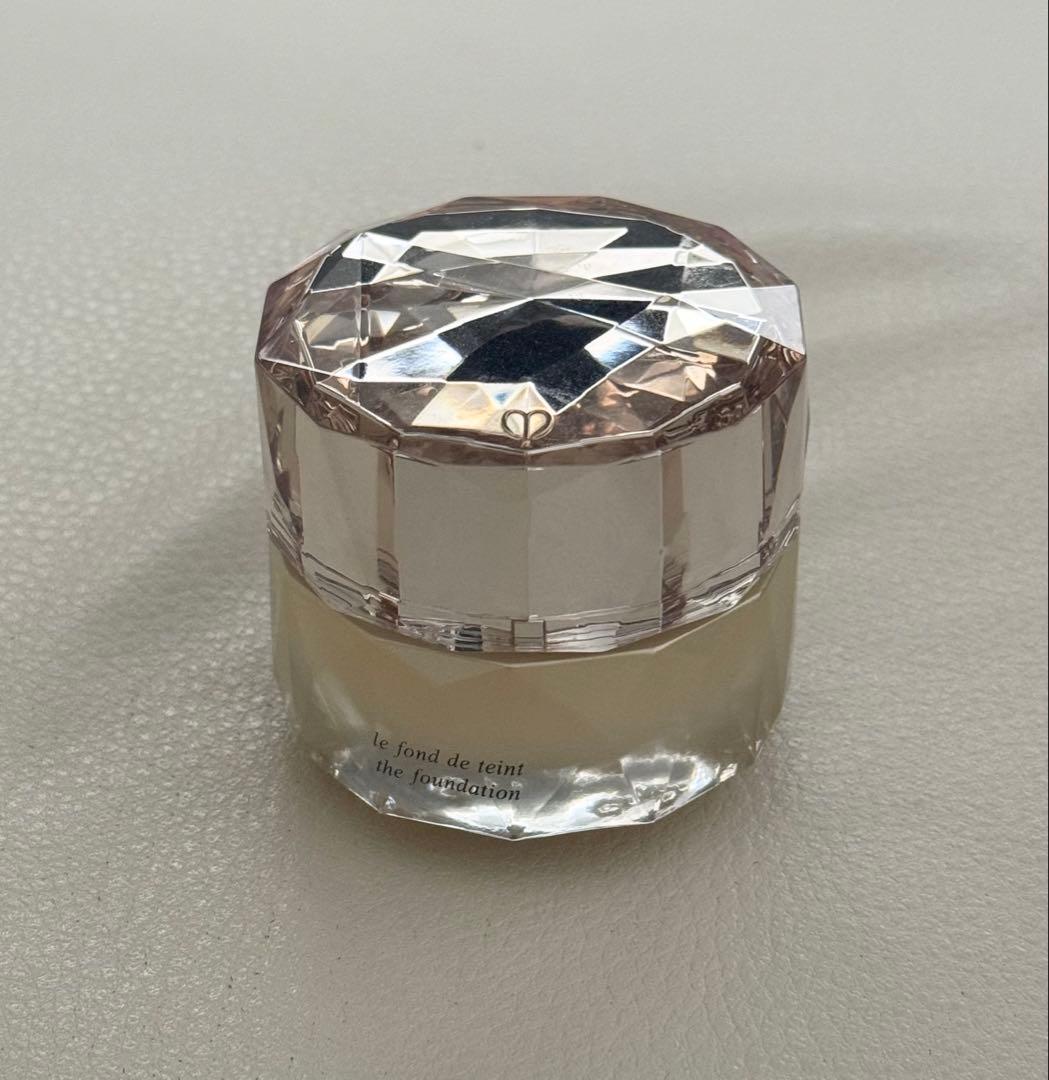 クレドポーボーテ　ルフォンドゥタン　ベージュオークル20