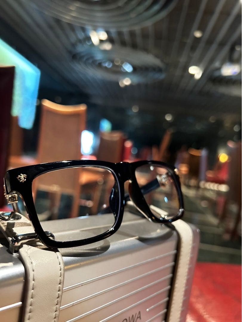 高級感ある上品な1品 高品質 目玉商品 メガネ 伊達メガネ