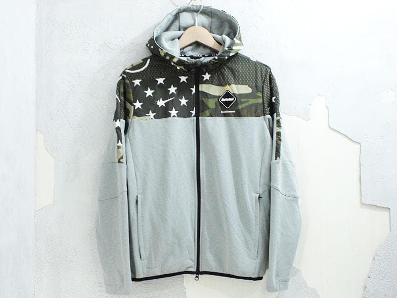 F.C.Real Bristol NIKE DRI FIT フーディー FCRB