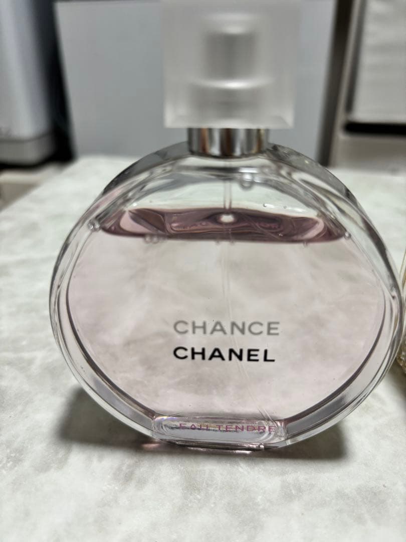 CHANEL CHANCE 香水 淡いピンク