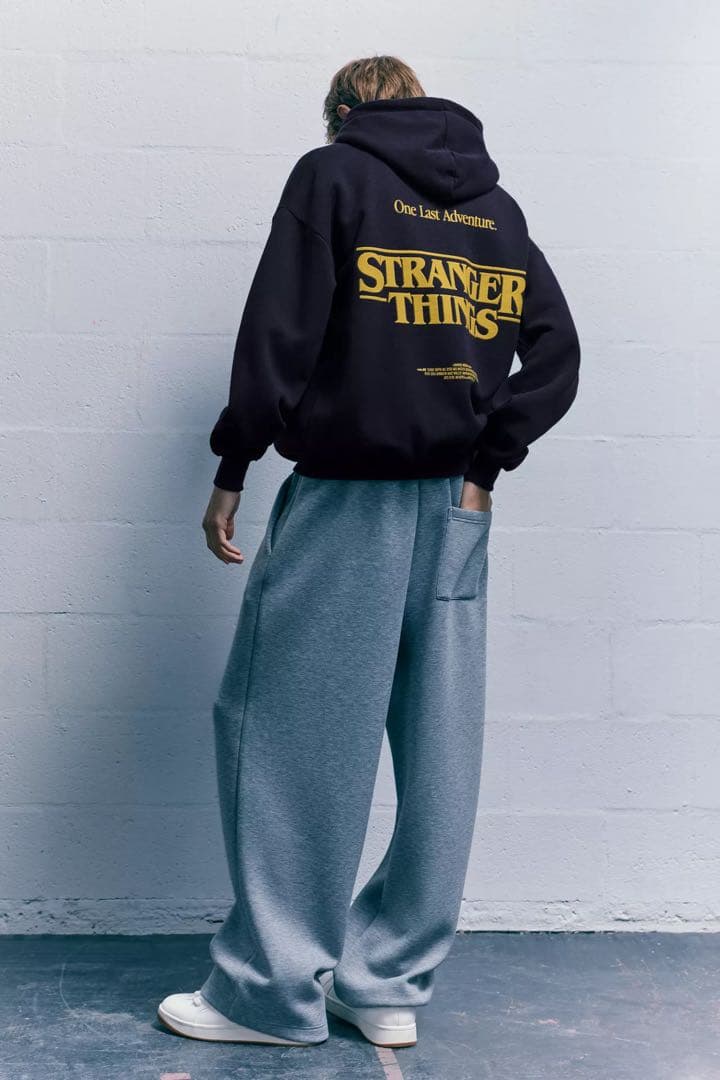 PULL&BEAR Stranger Things hoodie - メルカリ