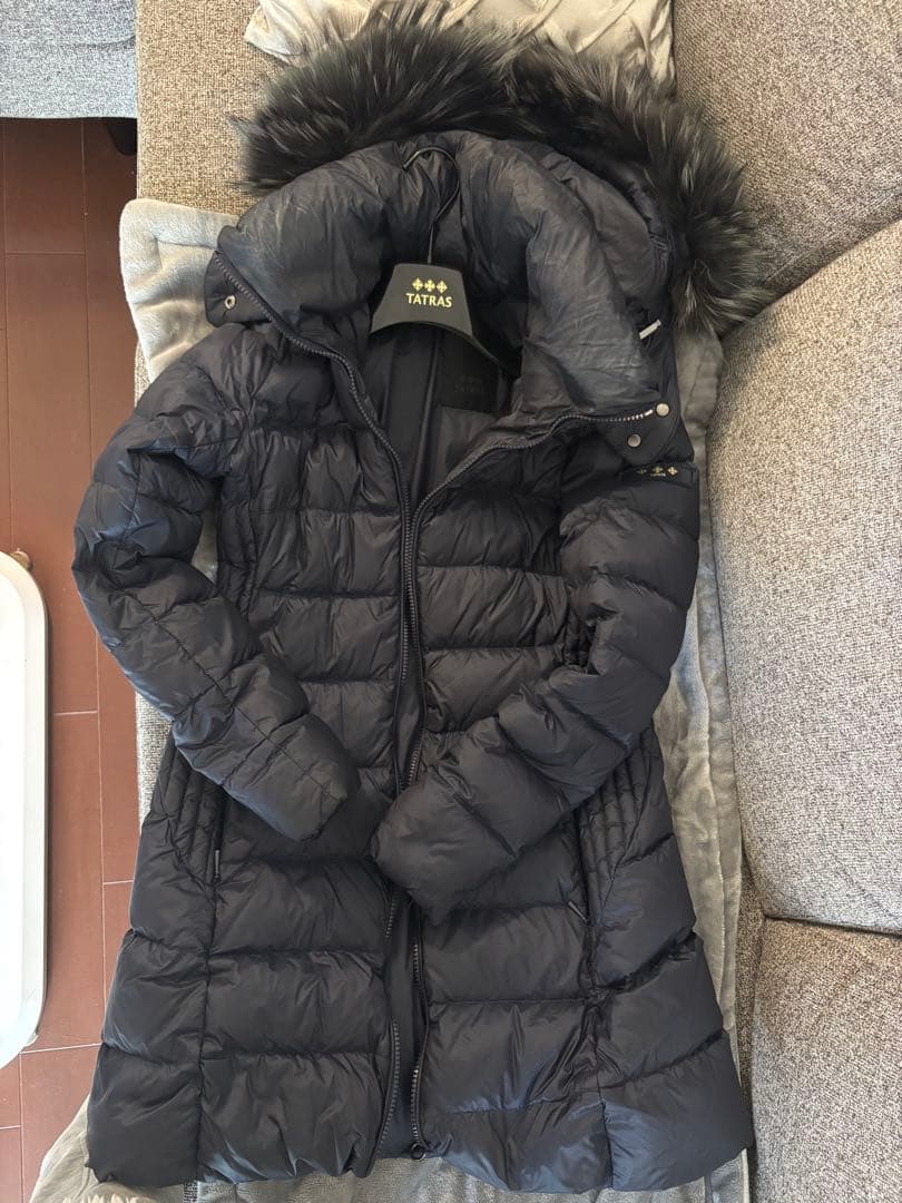 TATRAS ダウンジャケット フード付き