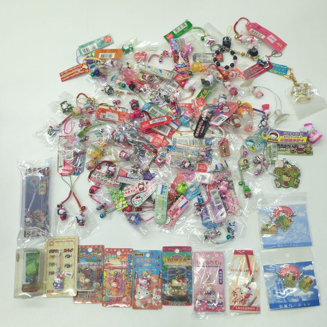 合馬公式アカウント1　　　　　ご当地キティ 根付など　まとめ売り81点