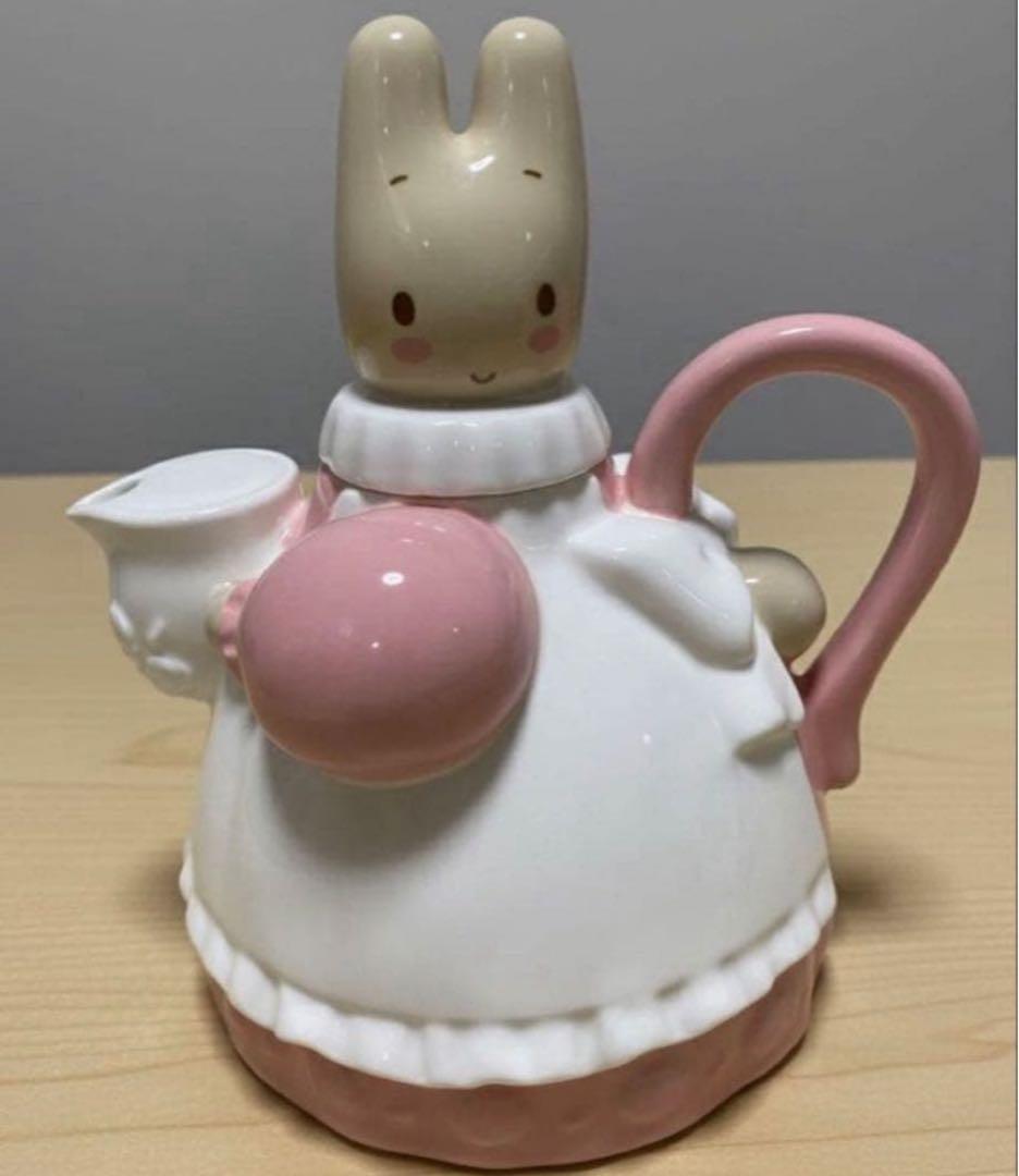 マロンクリーム ティーポット プチマロンシリーズ - メルカリ