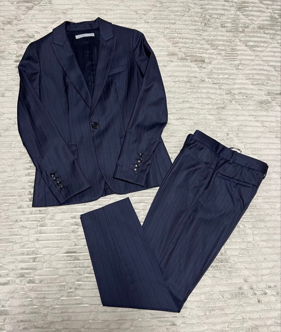 theory luxe セオリーリュクス レディース スーツ　ネイビー L 美品