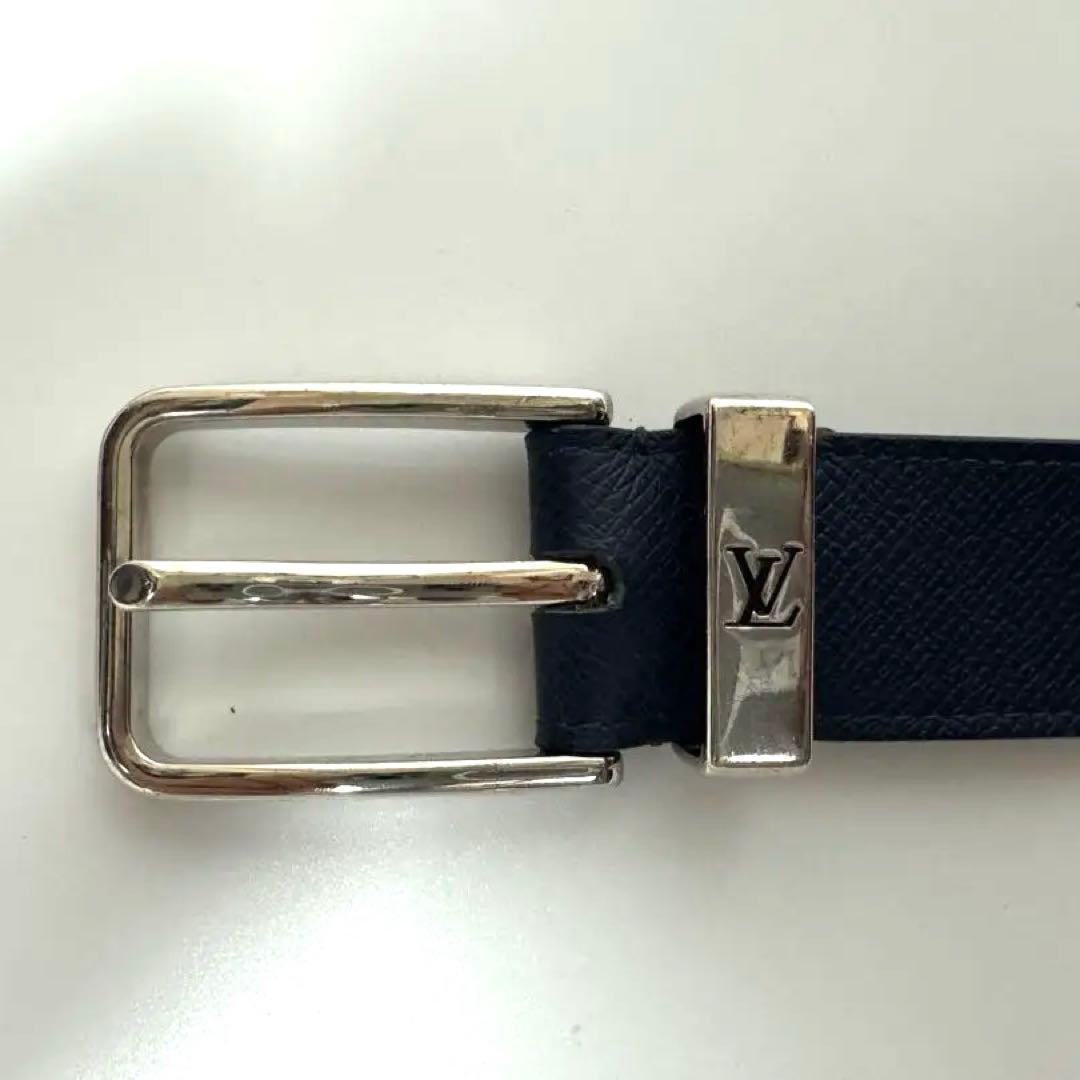 Louis Vuitton ネイビー レザーベルト