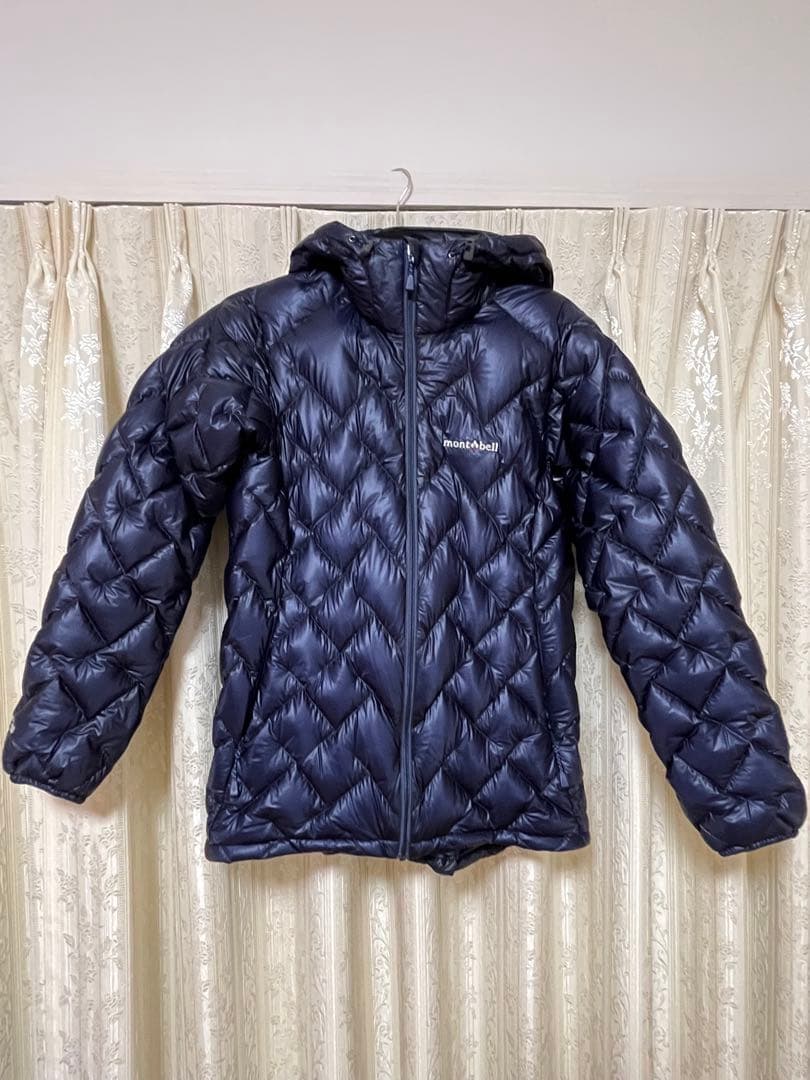 montbellネイビー ダウンジャケット フード付き