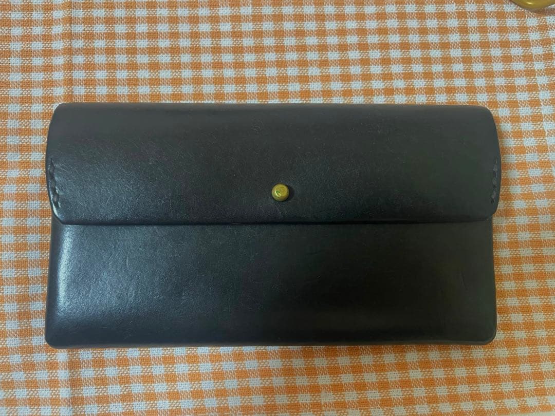 safuji 長財布　革　ブラック SAFUJI ミニ長財布（ホック）｜手になじむレザー財布 ｜くらすこと公式