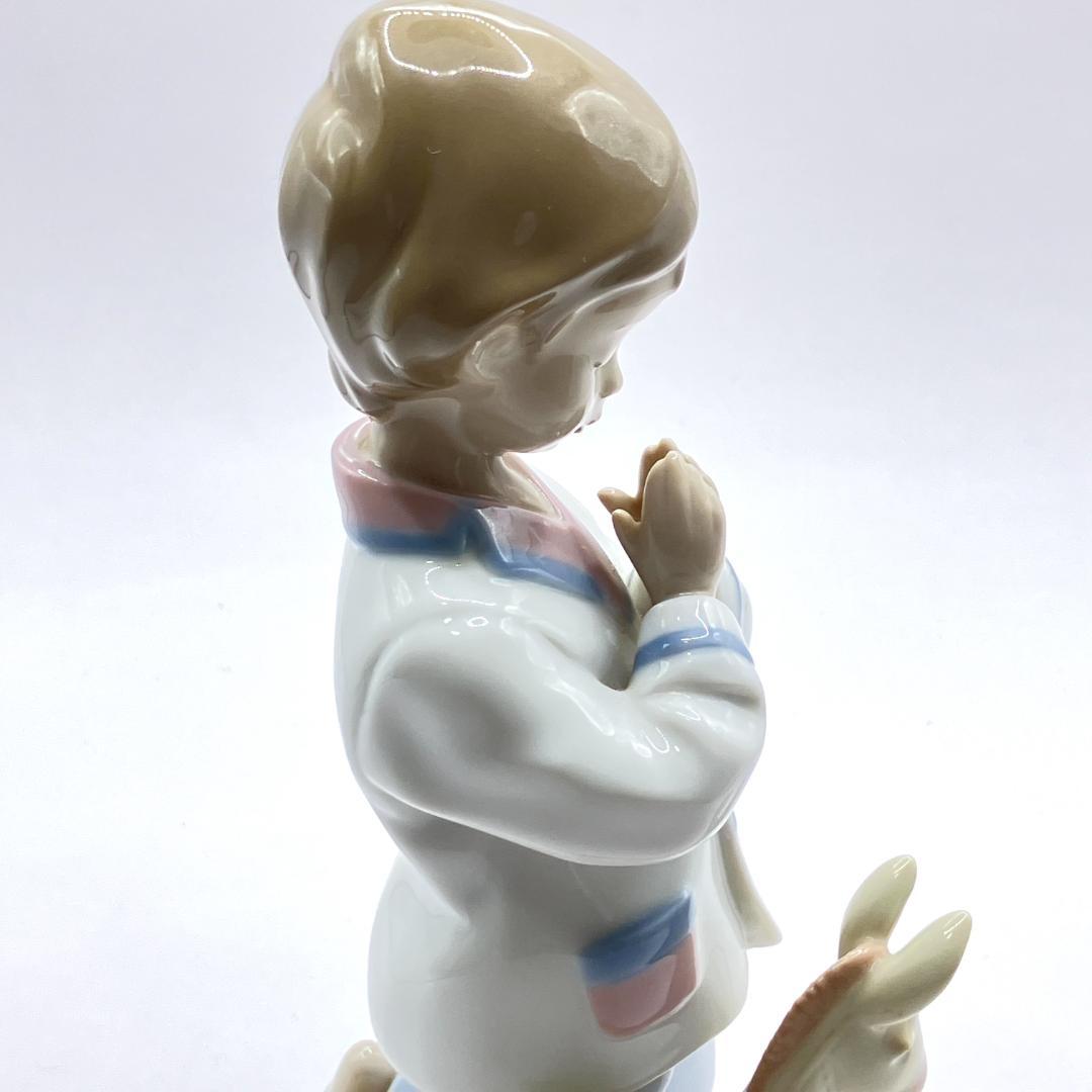 リヤドロ 仔馬と祈り 美品 陶器 アート インテリア 彫像 祈りのポーズ