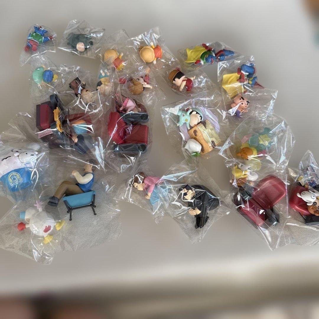 クレヨンしんちゃん フィギュアセット - メルカリ