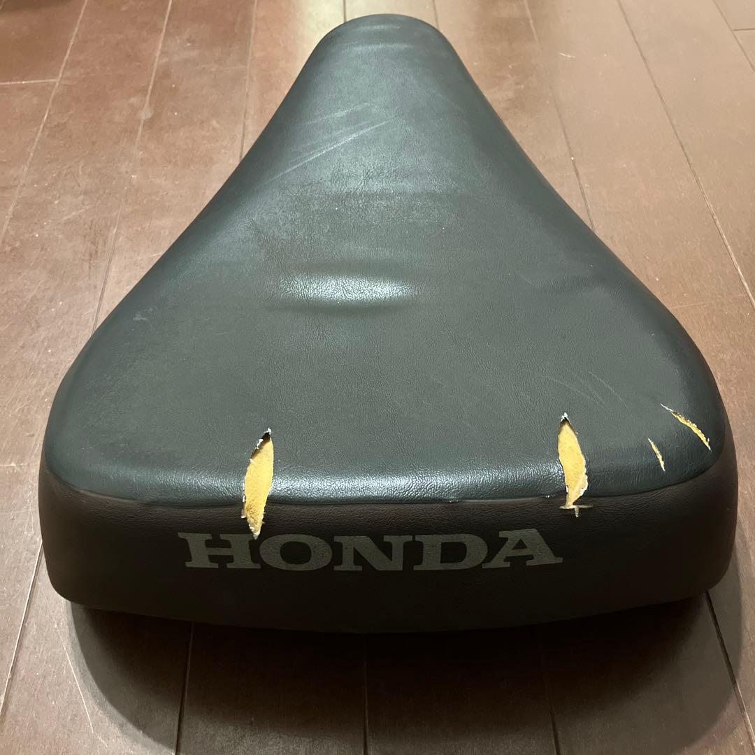 リトルカブ HONDA 純正品バイクシート 黒✖️茶 - メルカリ