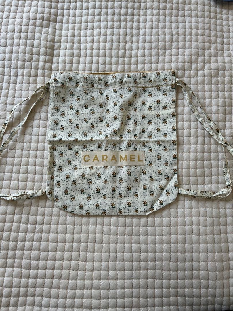 (新品)CARAMEL 花柄ナップザック