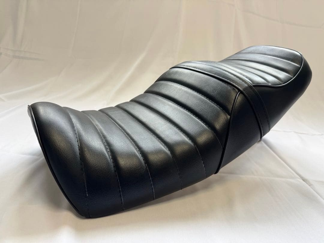 cb400sf タックロールシート nc42 nc39 ビンテージ風 即日発送 - メルカリ