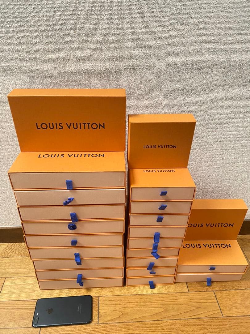 LOUIS VUITTON 箱 新品 未使用 3種類 23個セット 楽天市場】ルイヴィトン LOUIS VUITTON 財布 三つ折り ポルトフォイユ