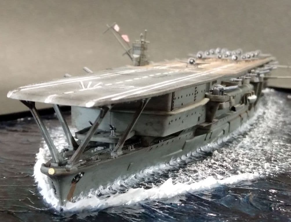 ハセガワ 日本海軍 航空母艦 加賀 1/700 プラモデル完成品 ジオラマ