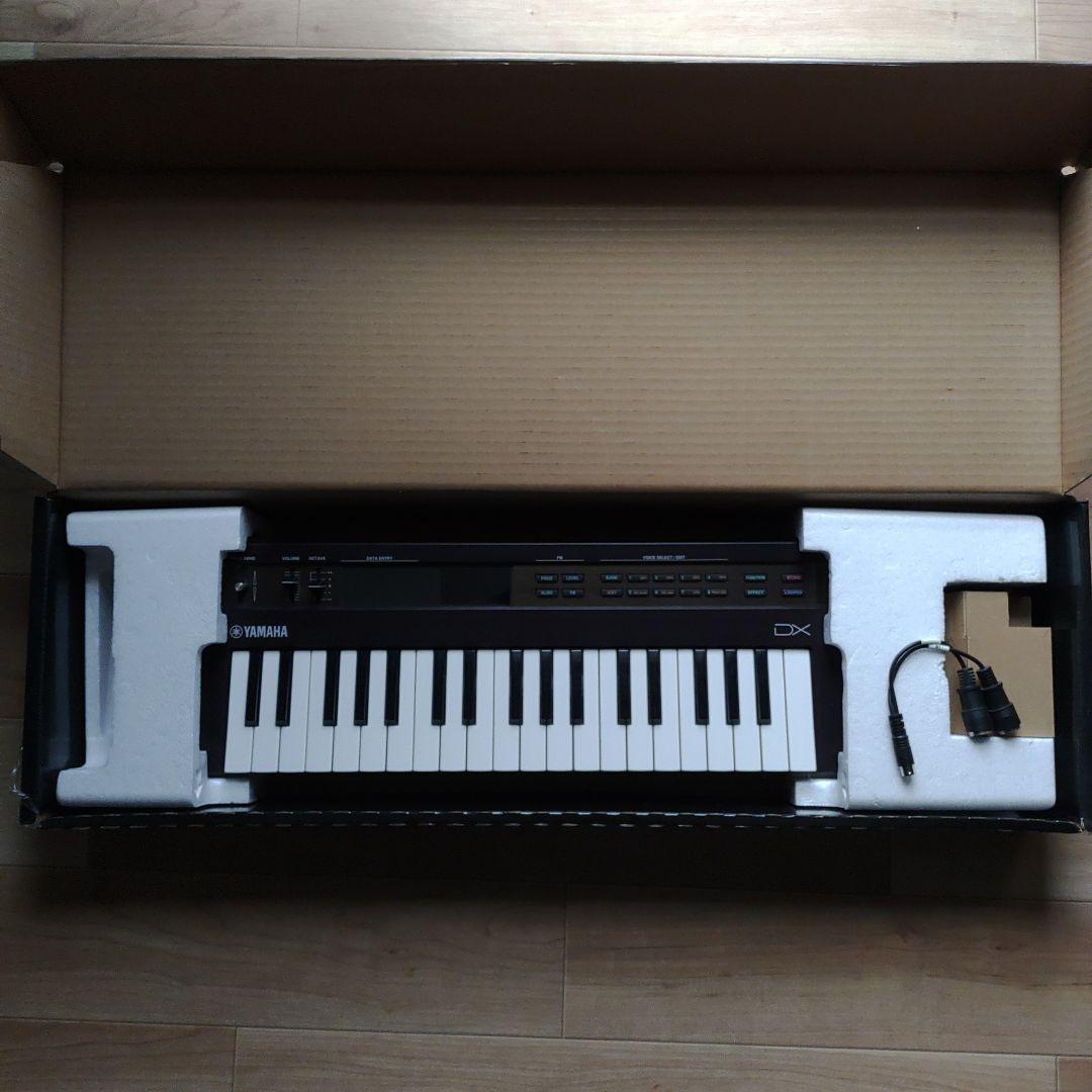 ヤマハ FMシンセサイザー reface DX 中古品