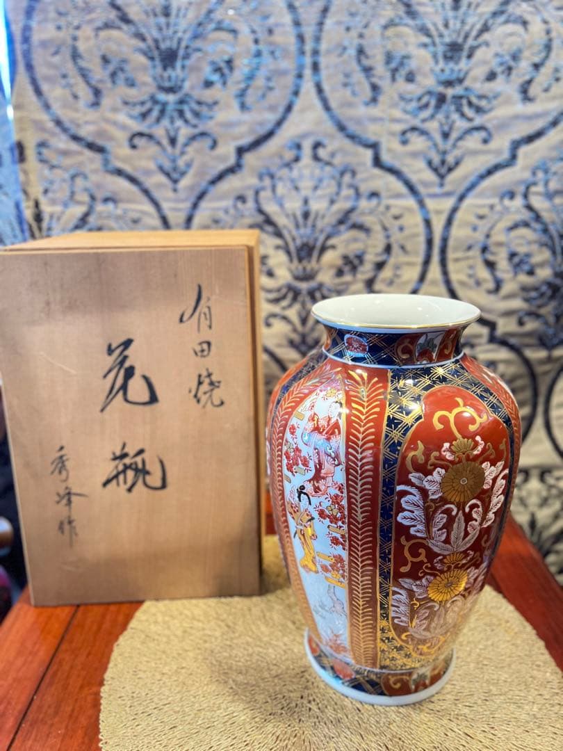 秀峰作 有田焼　花瓶　色絵金彩 美人図 壺 大花瓶 花器Traditional 有田焼・秀峰・花瓶・No.201123-15・梱包サイズ100 | リサイクル