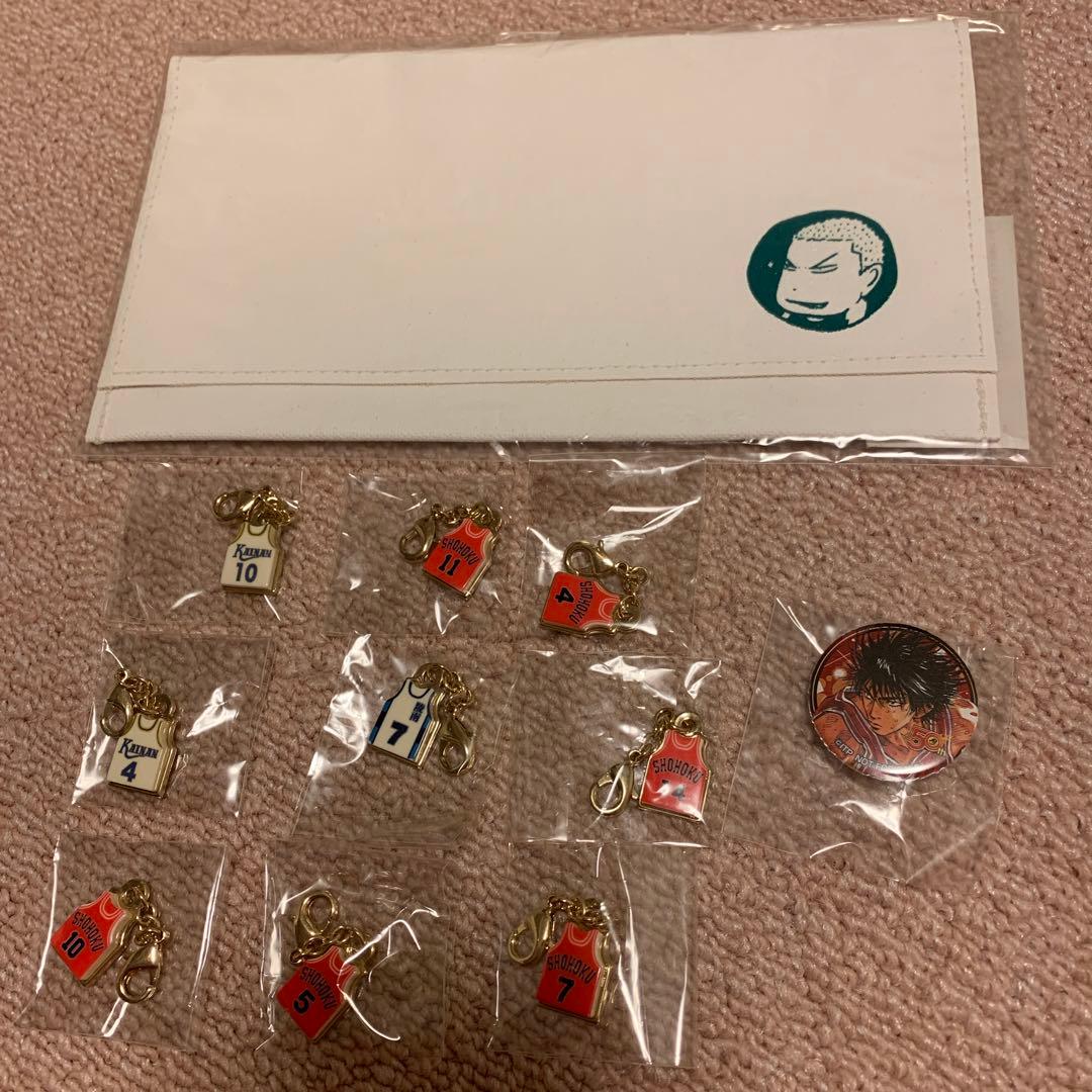 週刊少年ジャンプ展　スラムダンクチャーム&缶バッジ、イノウエバッジ店ペンケース