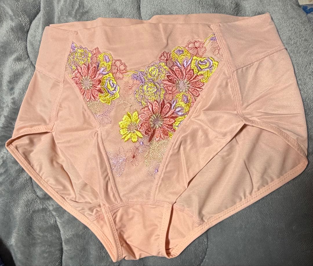 補正下着 マルコ モンマリエ ショーツ ピンク - メルカリ