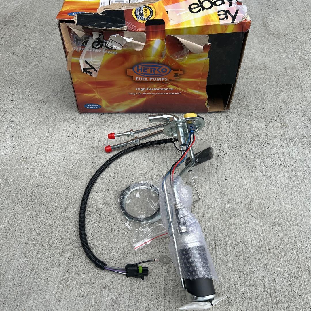 シボレー　燃料ポンプ　タホ　サバーバン　ck1500 TBI