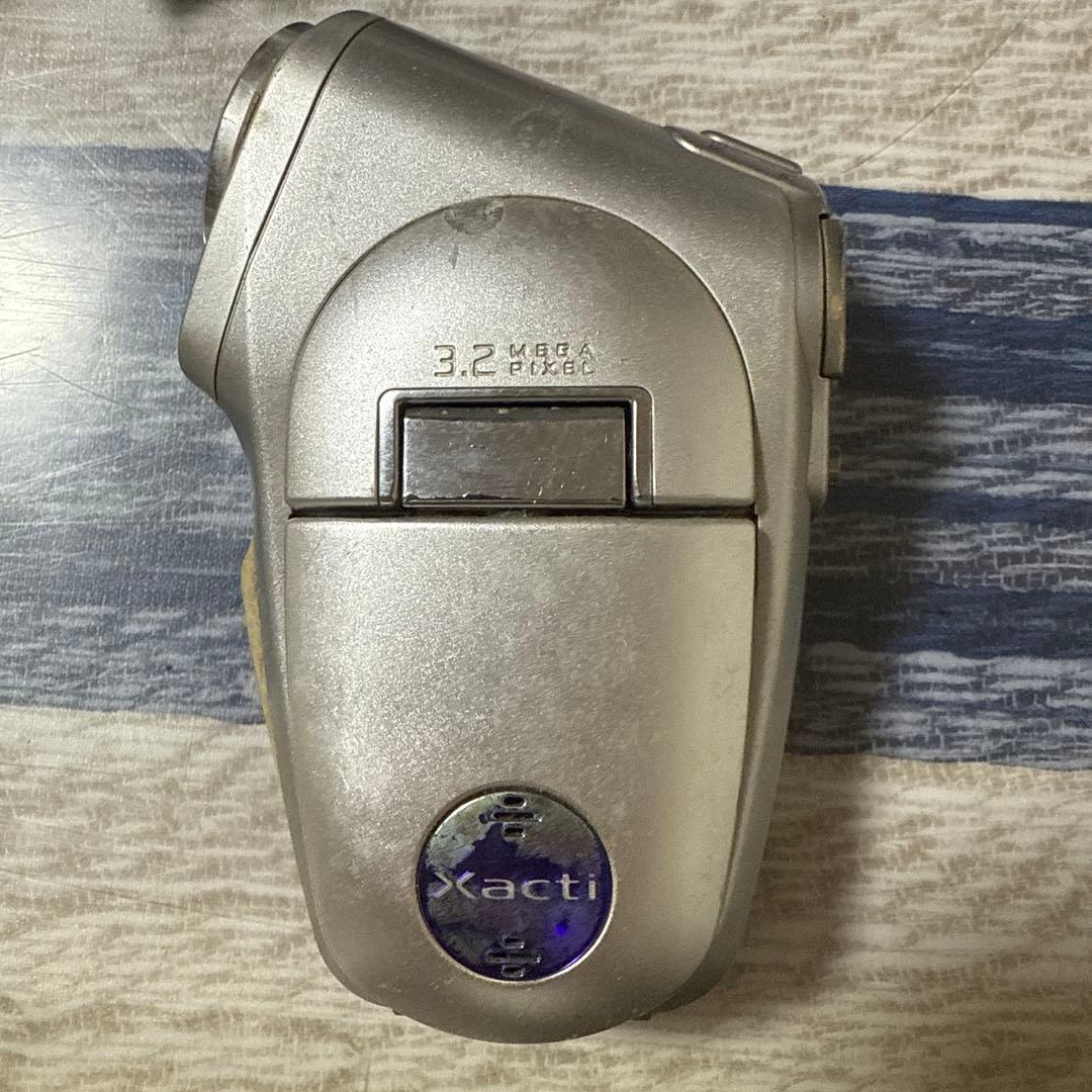 SANYO xacti dmx-c1 デジタルムービーカメラ - メルカリ