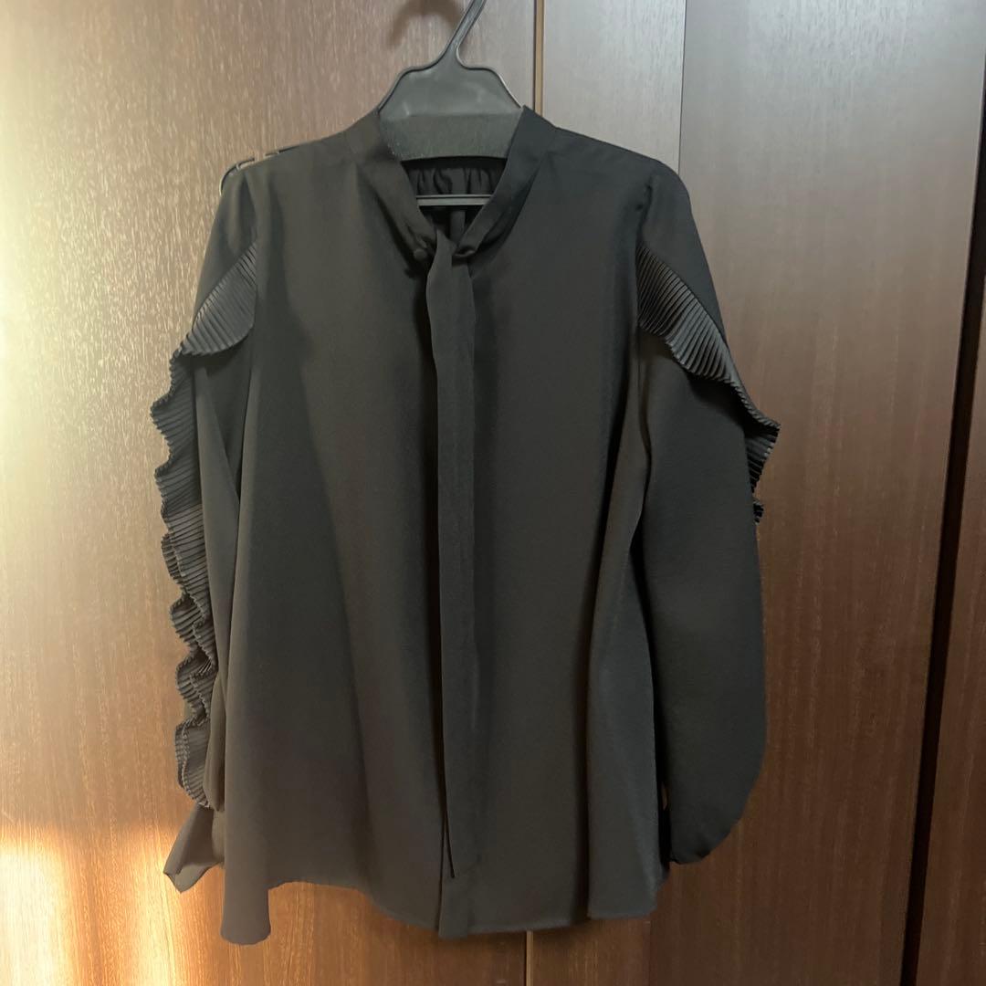 1月2日限定anana 袖プリーツデザインジョーゼット2WAYブラウス